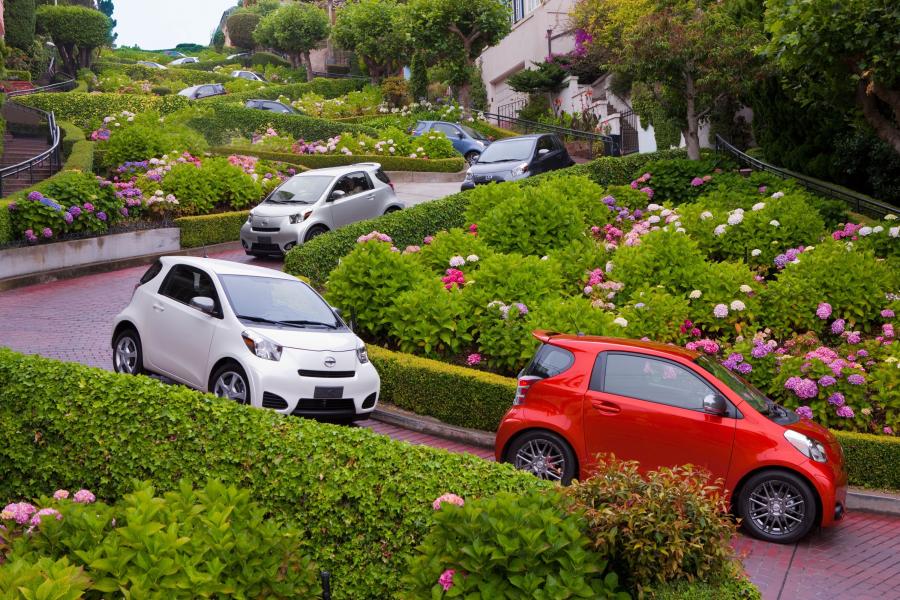  Scion iQ 2012 года  (фото 101 из 128)